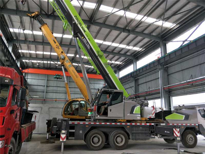 贡井区高空车出租需要注意哪些安全事项？