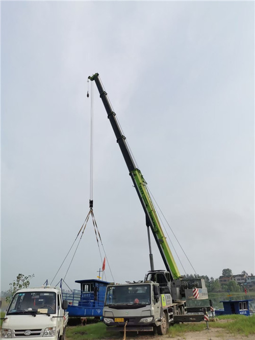 贡井区桥梁建设吊装案例